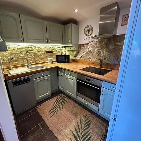 Orechov * Orechov (Zlin)